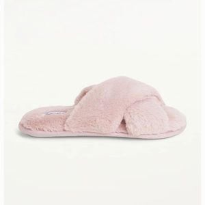 NWT pink slide slippers.